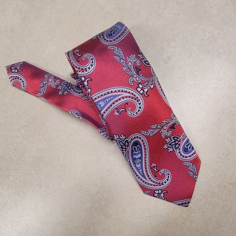 Pink and paisley tie